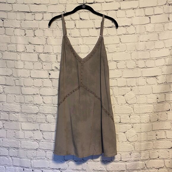 Torrid Tops - Torrid Women's Challis Camisole Top Size 2 (18/20) Grey Studded Swing NWT